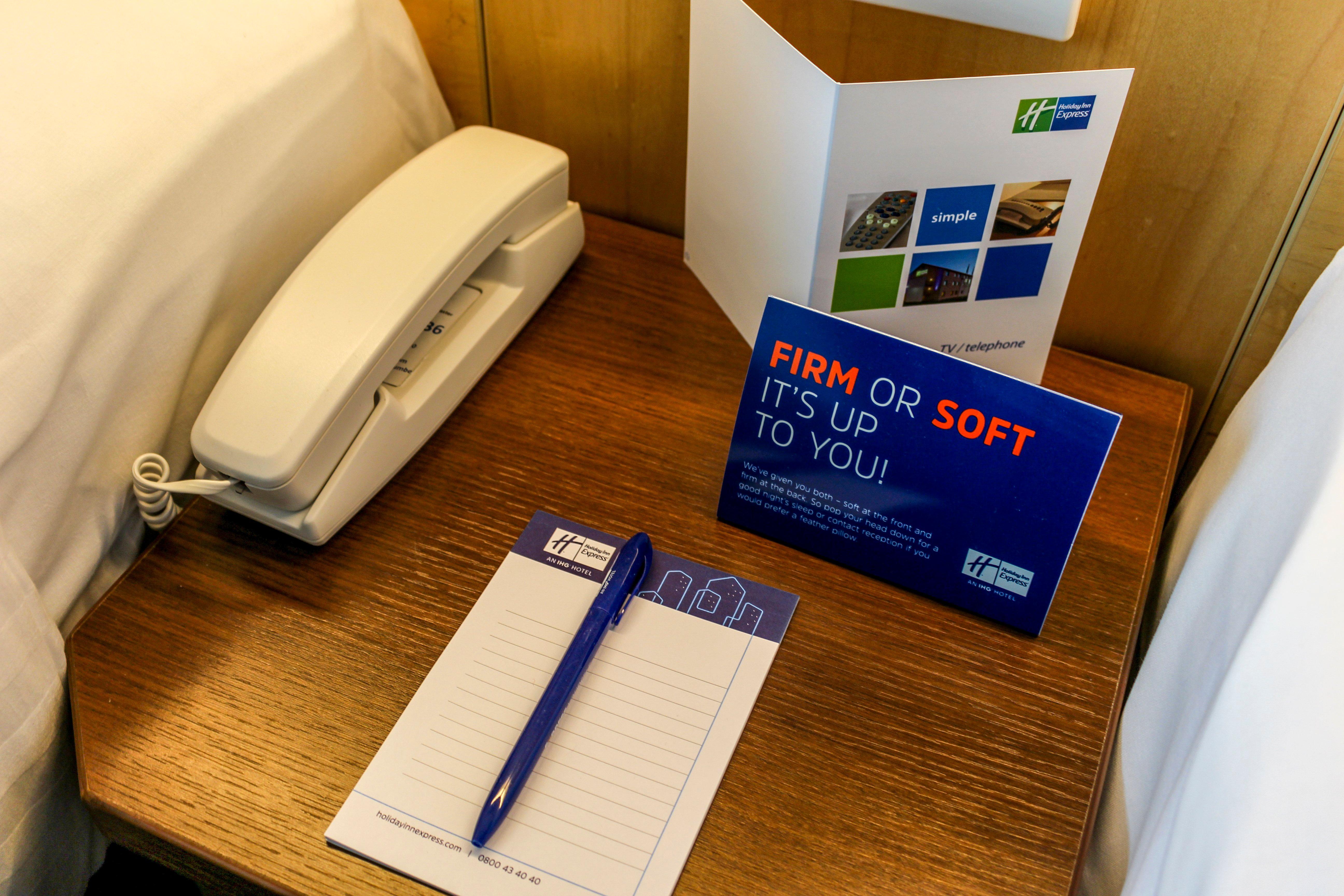 Holiday Inn Express Doncaster By Ihg Exteriör bild