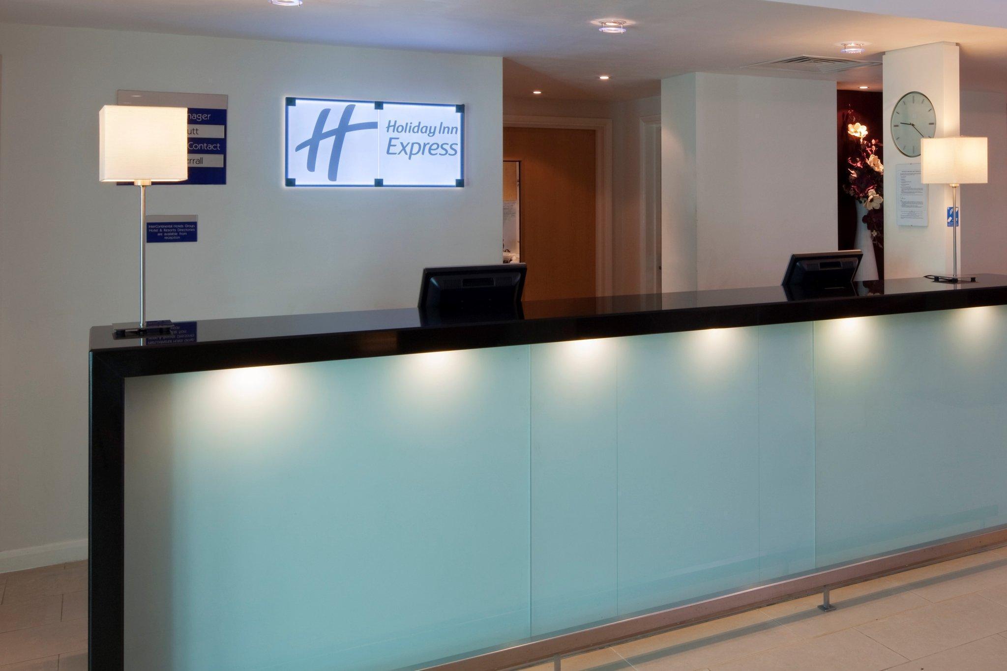 Holiday Inn Express Doncaster By Ihg Exteriör bild